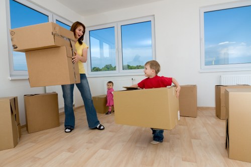 Local removal truck hire covering flats, homes, and offices in Lambeth